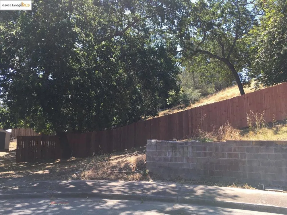 1032 Millbrook CT Walnut Creek, CA 94598