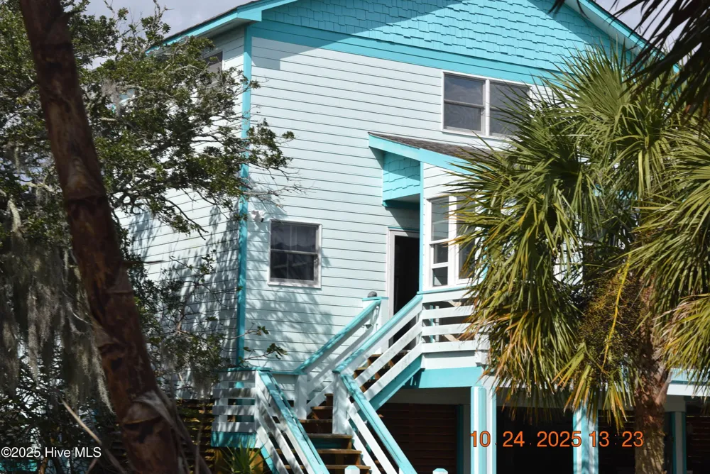 57177 Islington Court Hatteras Island, NC 27943