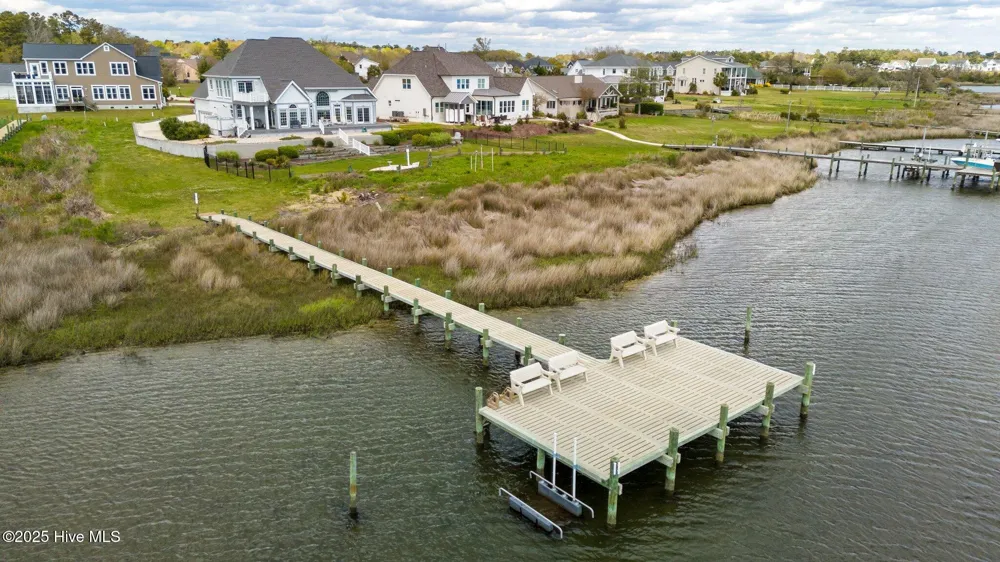 202 Royal Oaks Court Cedar Point, NC 28584