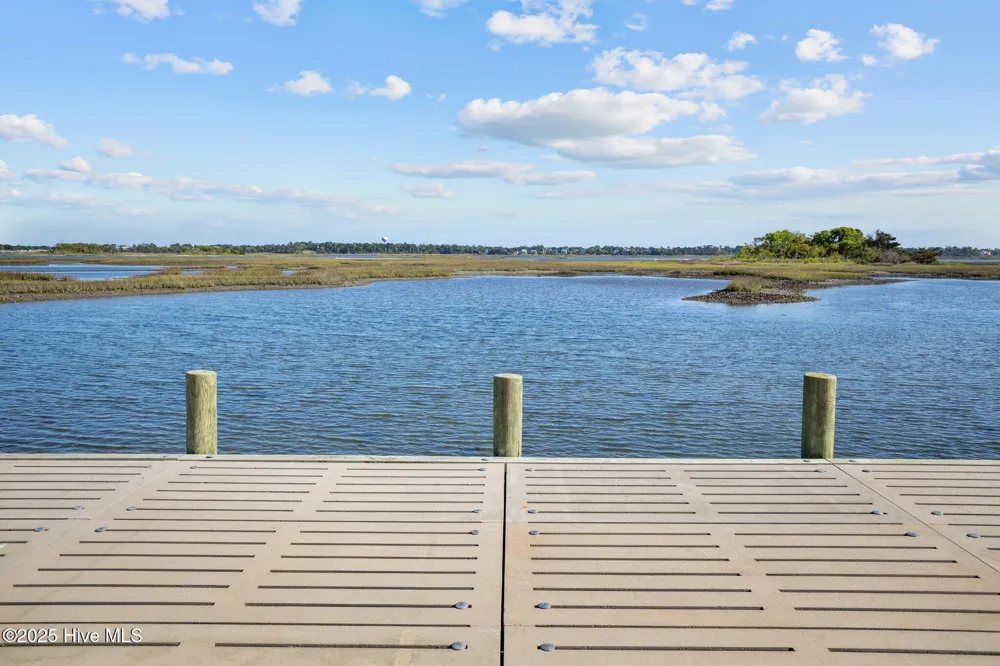 202 Royal Oaks Court Cedar Point, NC 28584