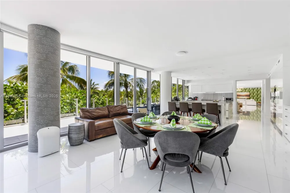 1 Collins Ave #207 Miami Beach, FL 33139