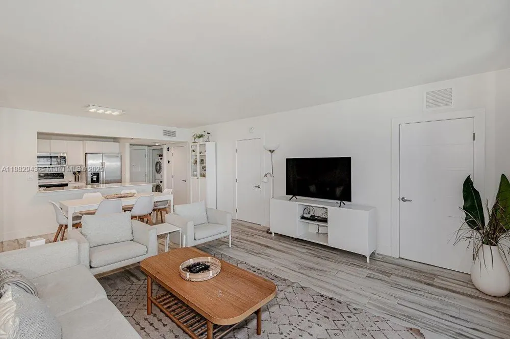 Address Not Shown Miami Beach, FL 33139