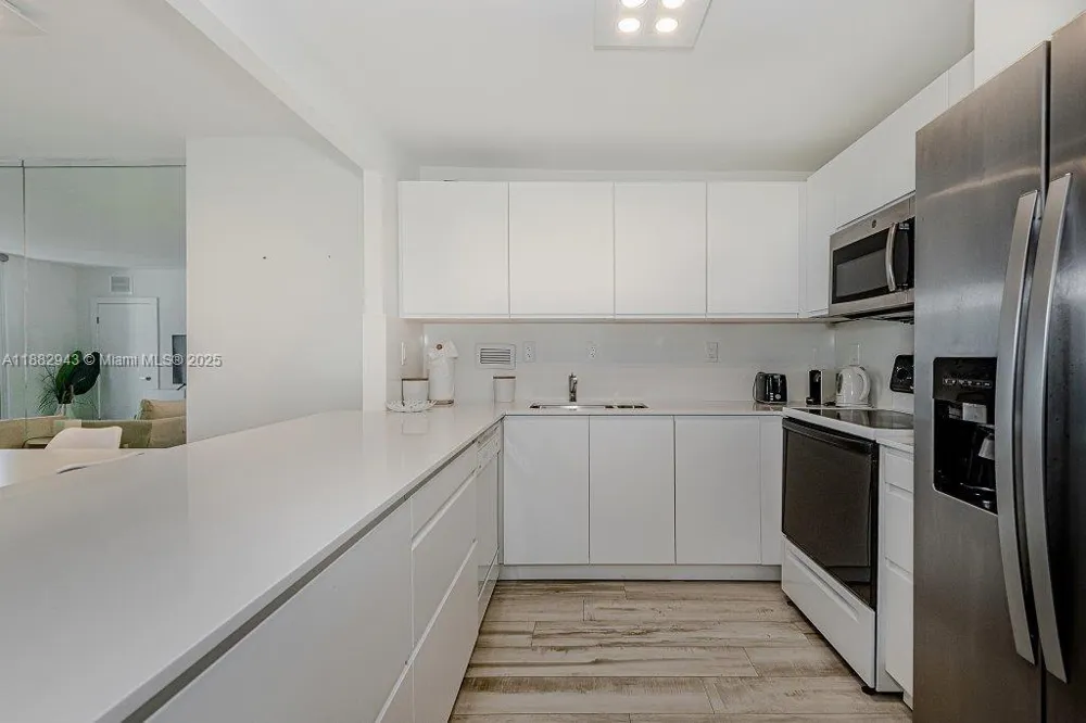 Address Not Shown Miami Beach, FL 33139