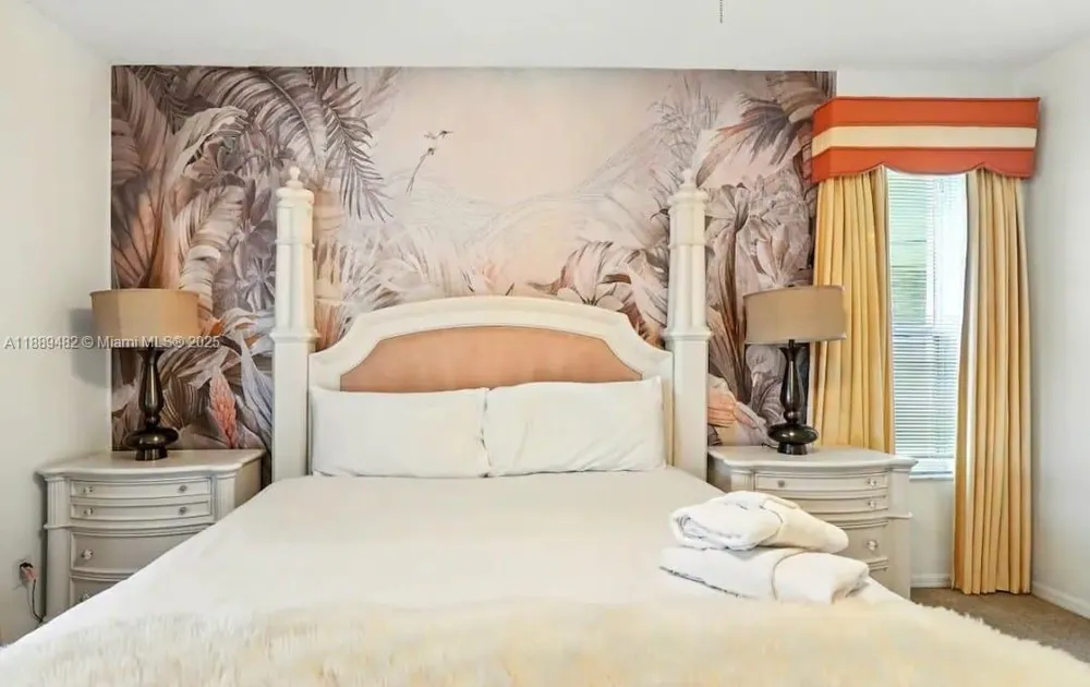 8520 SUNRISE KEY DR Kissimmee, FL 34747