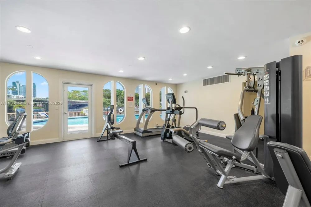 300 Diplomat Pkwy #518 Hallandale Beach, FL 33009