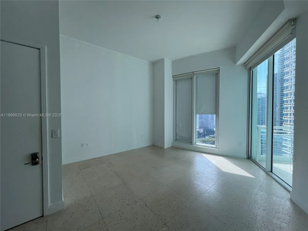 900 Brickell Key Blvd #2205 Miami, FL 33131