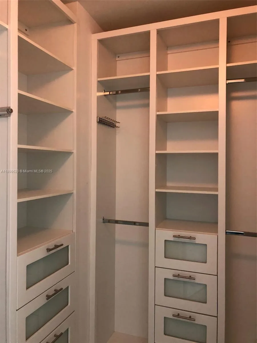 900 Brickell Key Blvd #2205 Miami, FL 33131