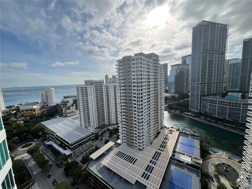 900 Brickell Key Blvd #2205 Miami, FL 33131