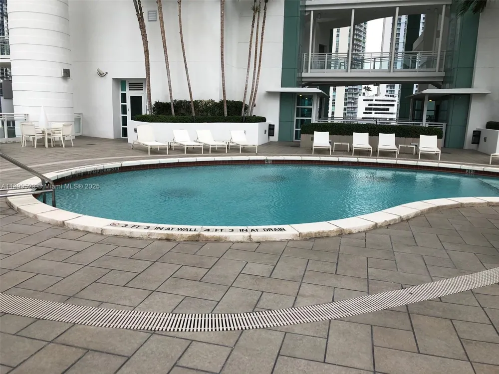 900 Brickell Key Blvd #2205 Miami, FL 33131