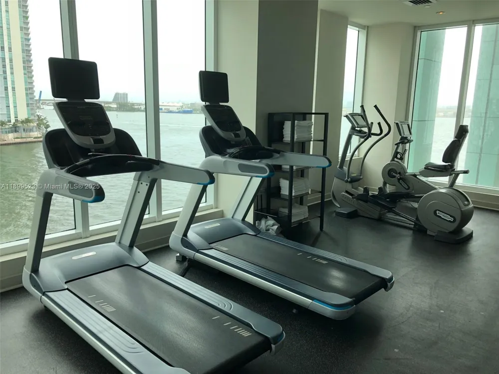 900 Brickell Key Blvd #2205 Miami, FL 33131