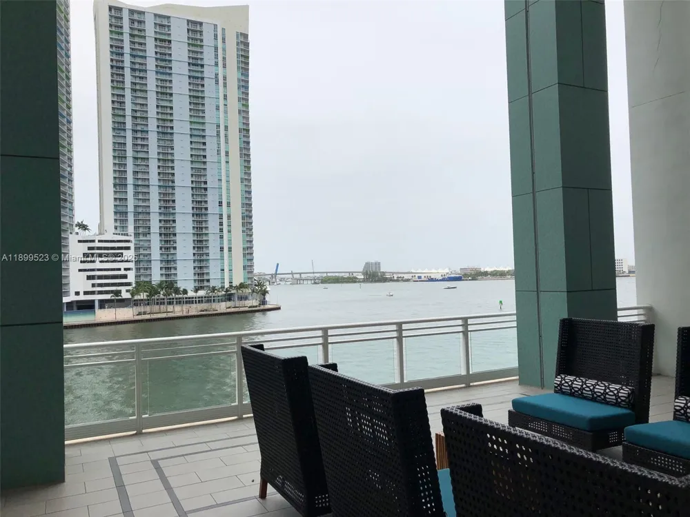 900 Brickell Key Blvd #2205 Miami, FL 33131