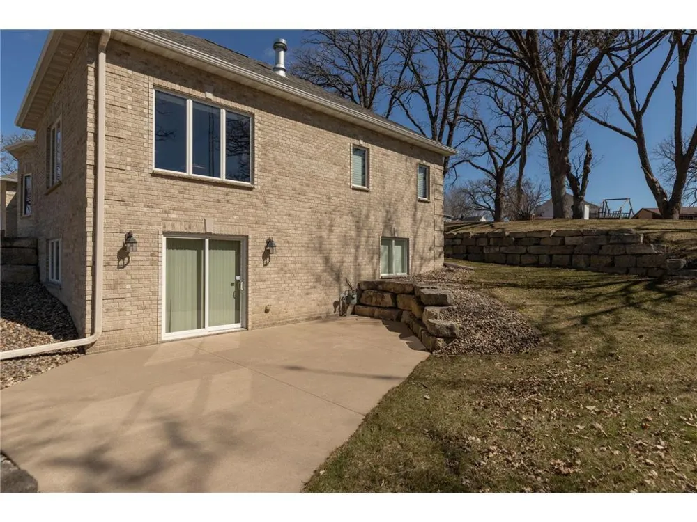340 Main Street N Chatfield, MN 55923