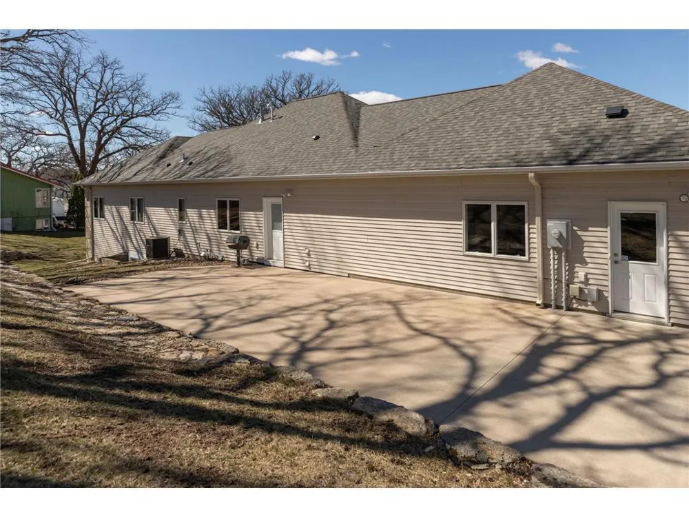 340 Main Street N Chatfield, MN 55923