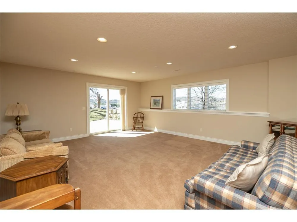 340 Main Street N Chatfield, MN 55923