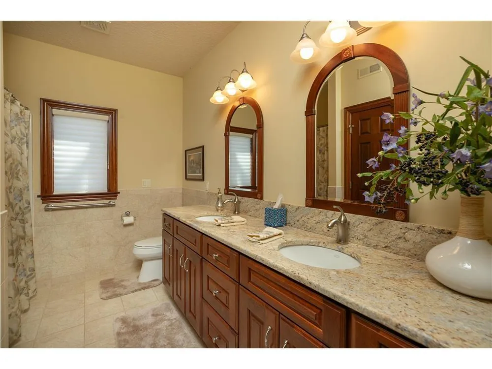 340 Main Street N Chatfield, MN 55923