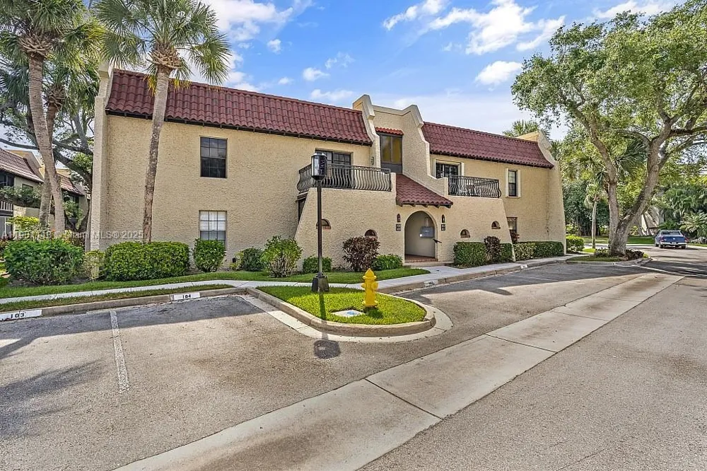 5151 Highway A1a #404 Indian River Shores, FL 32963