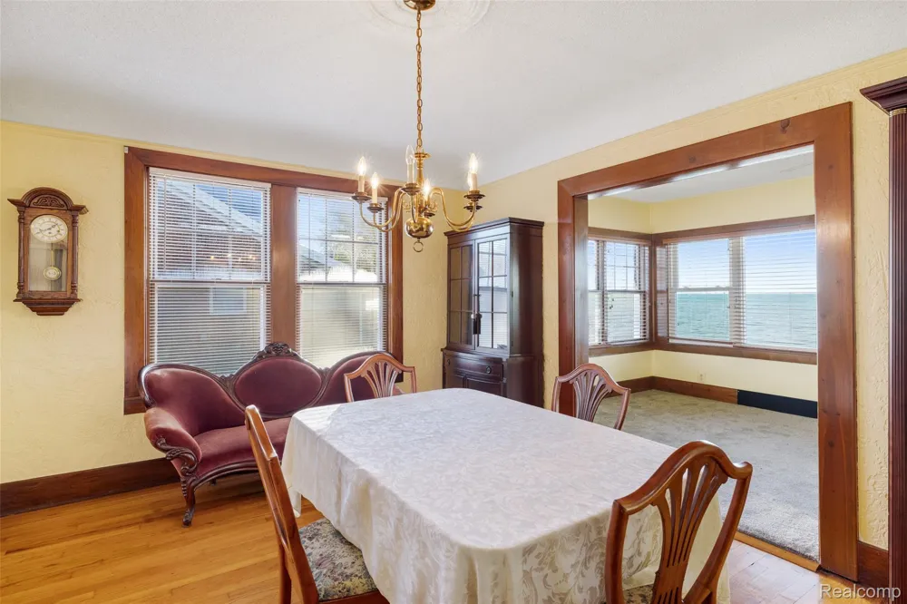 9669 Dixie Highway Ira Township, MI 48023