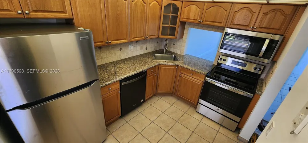 5940 NW 64 TH AVE #109 Tamarac, FL 33319