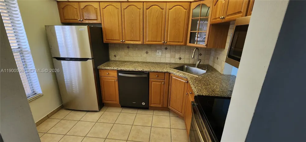 5940 NW 64 TH AVE #109 Tamarac, FL 33319