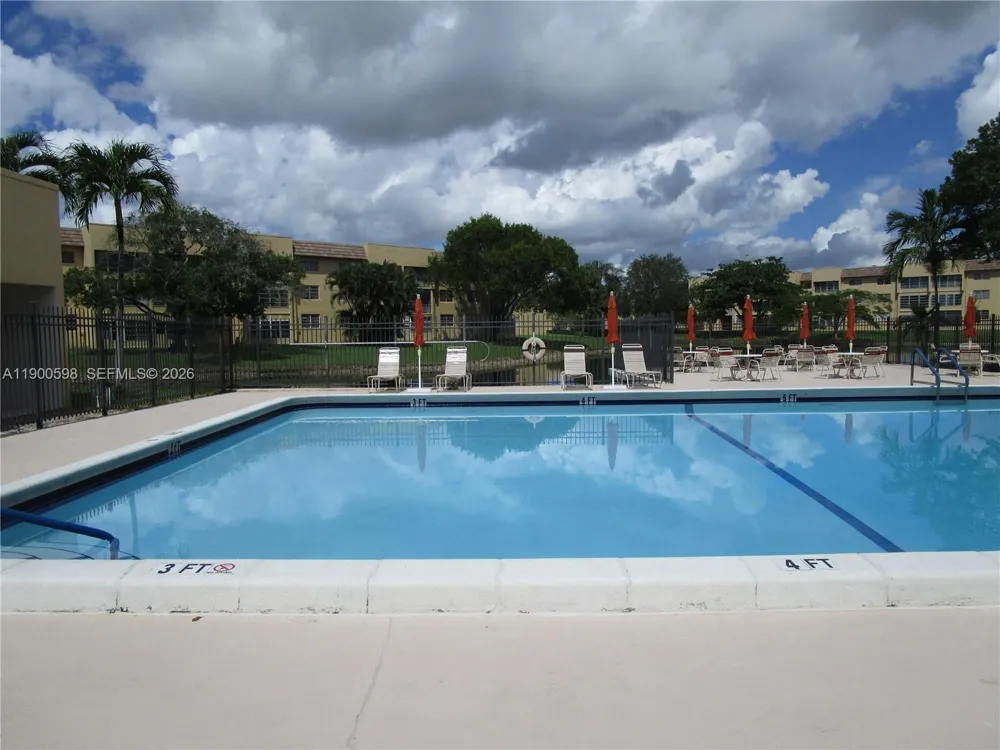 5940 NW 64 TH AVE #109 Tamarac, FL 33319