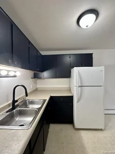 600 Harrison Boulevard Lincoln Park City, MI 48146