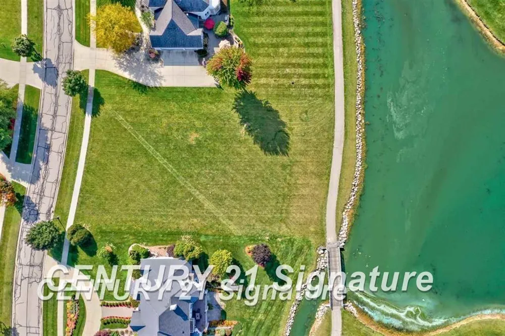 17 E Grove Court Thomas Township, MI 48623