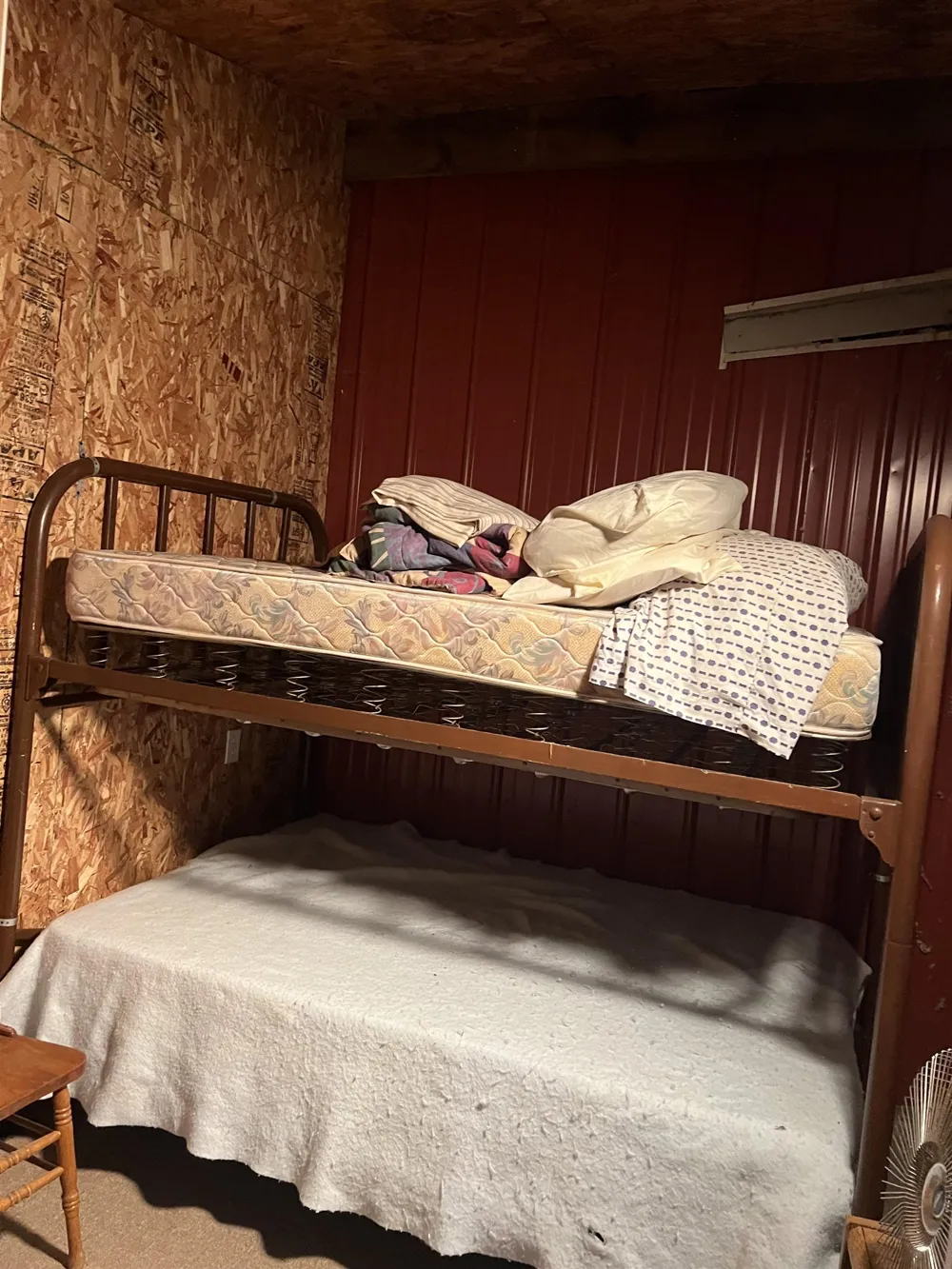 8414 NE Besaw Road Rapid River Township, MI 49659