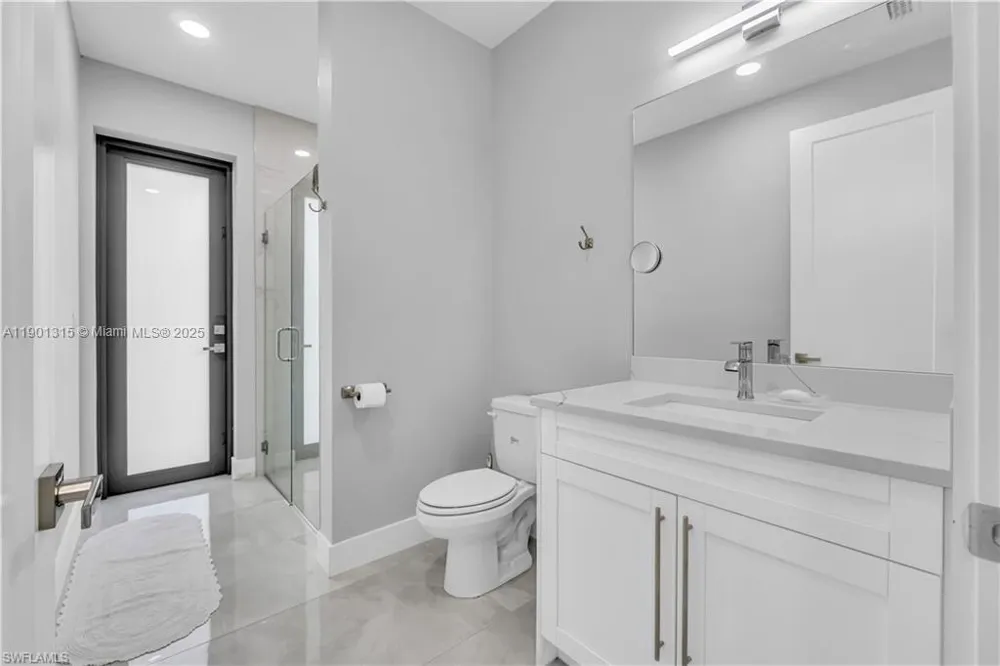 2218 SW 25th st Cape Coral, FL 33914