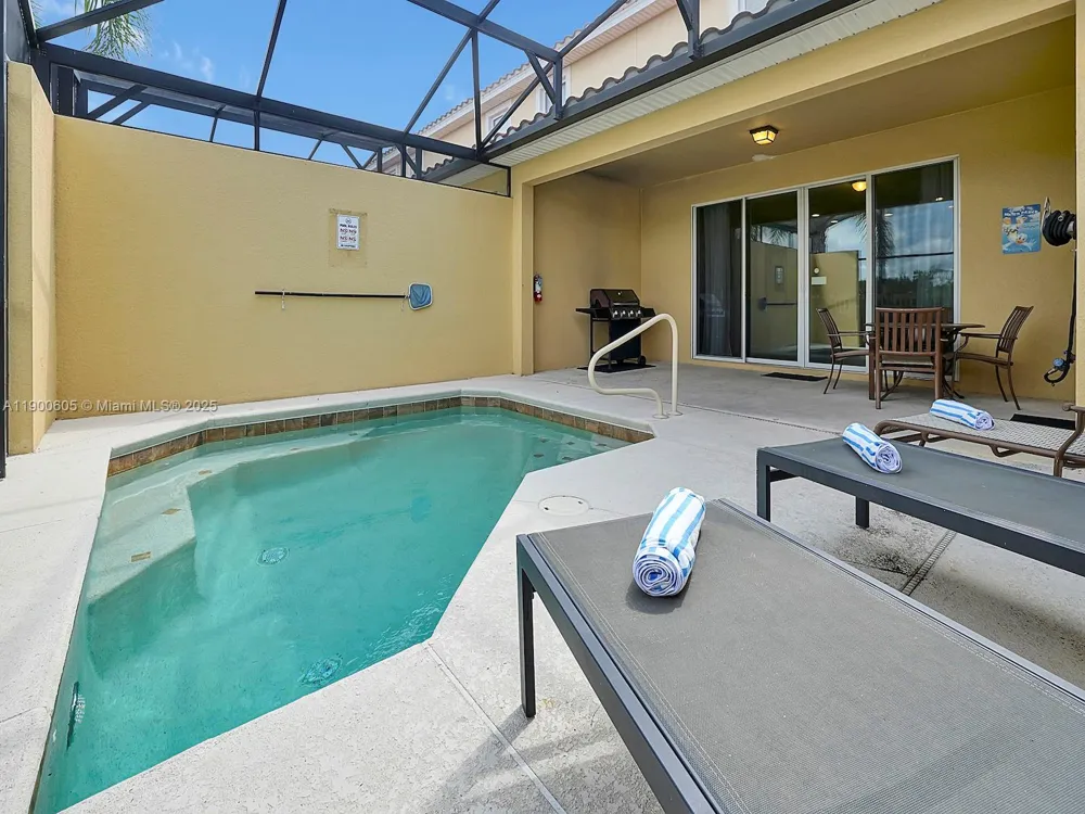 4635 TERRASONESTA DR Davenport, FL 33837
