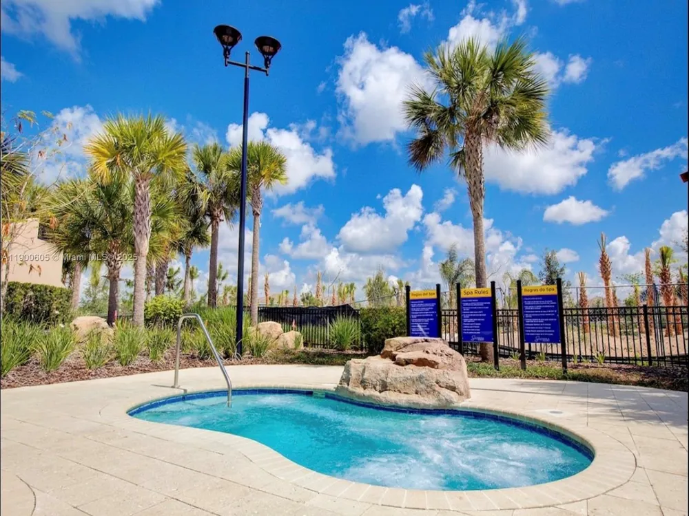 4635 TERRASONESTA DR Davenport, FL 33837