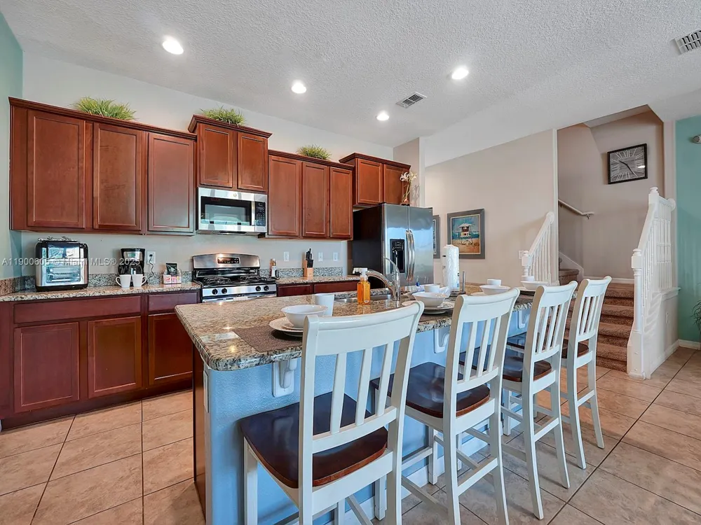 4635 TERRASONESTA DR Davenport, FL 33837