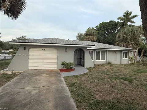 304 Ave