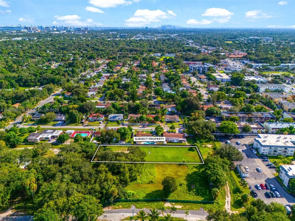 8 NE 152nd Street North Miami, FL 33162