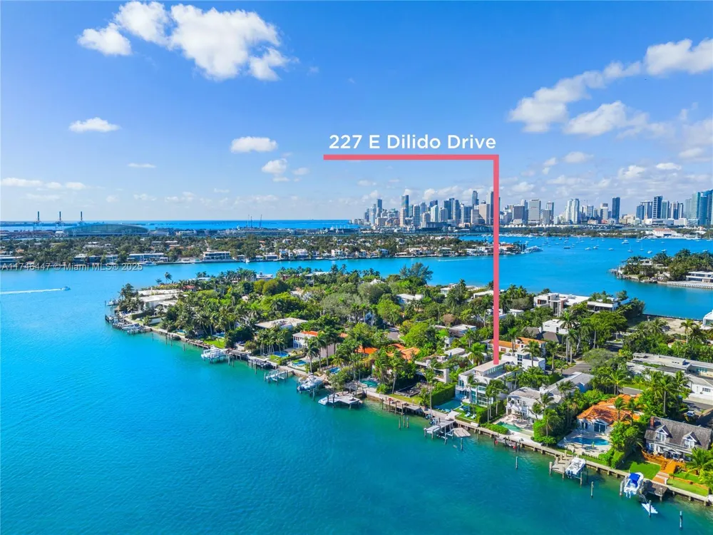 227 E DILIDO DR Miami Beach, FL 33139