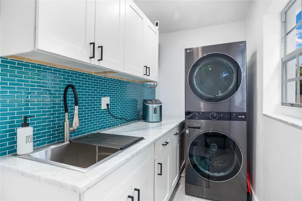 8926 Abbott Ave #0 Surfside, FL 33154