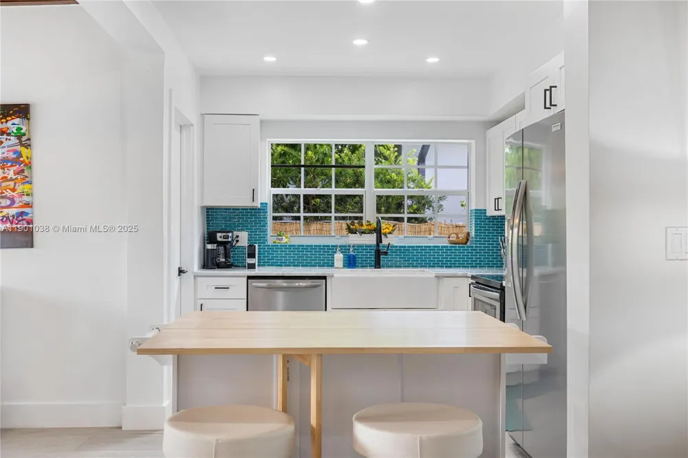 8926 Abbott Ave #0 Surfside, FL 33154