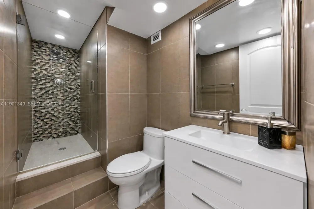 3001 S Ocean Dr #1513 Hollywood, FL 33019
