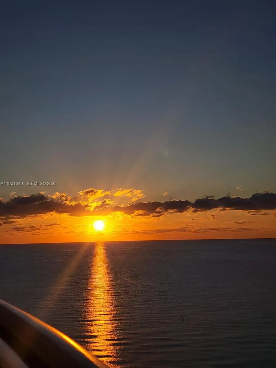 3001 S Ocean Dr #1513 Hollywood, FL 33019
