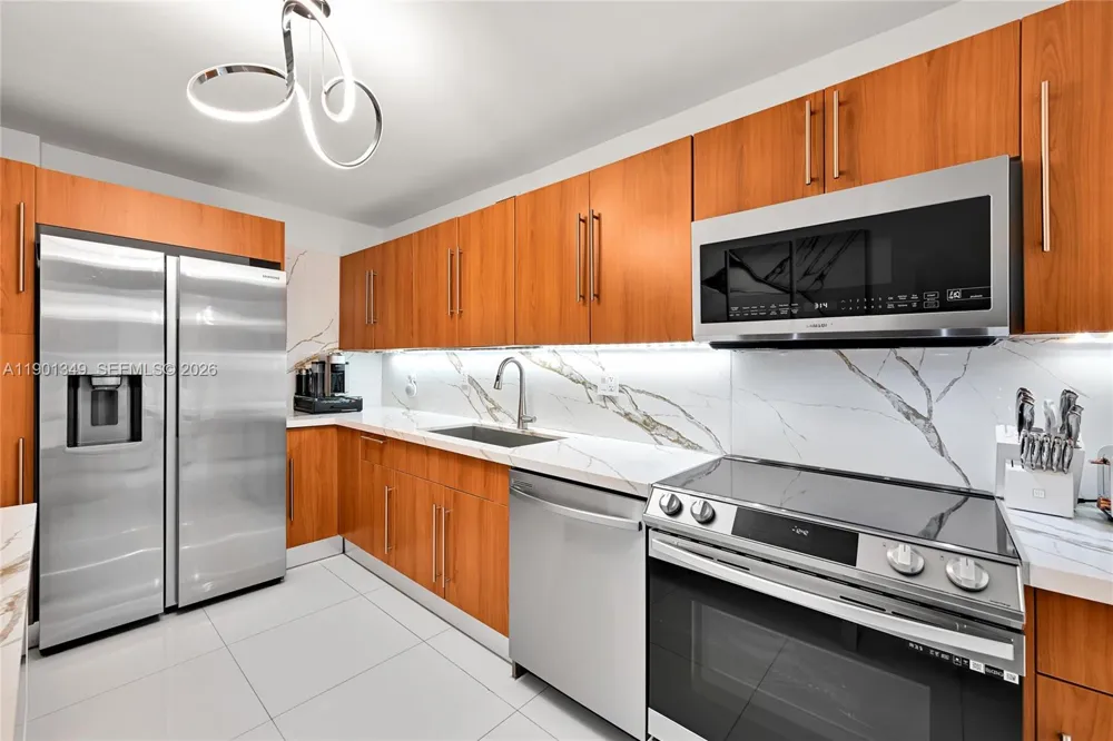 3001 S Ocean Dr #1513 Hollywood, FL 33019