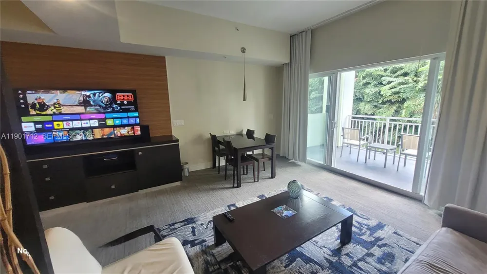 5300 NW 87th Ave #306 Doral, FL 33178