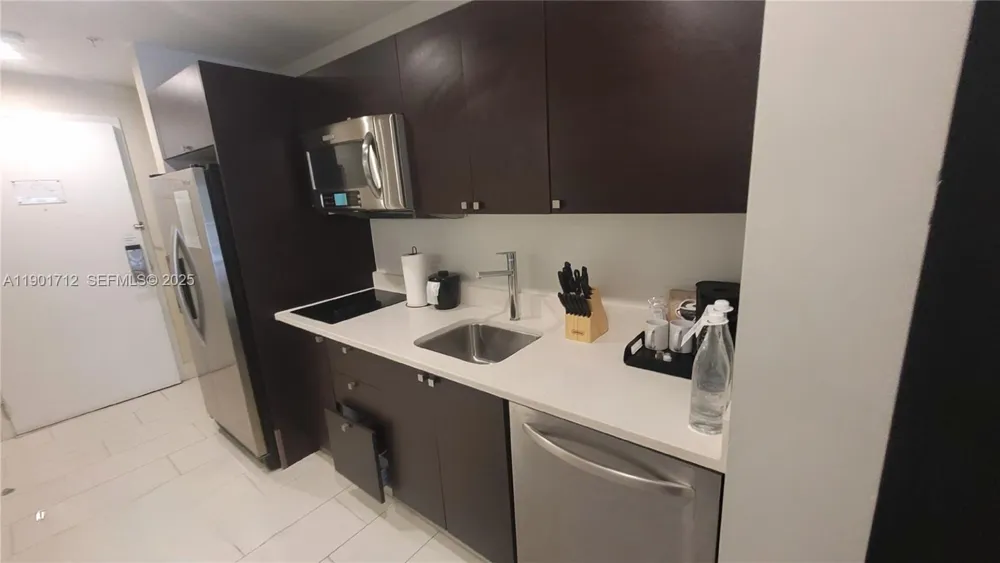5300 NW 87th Ave #306 Doral, FL 33178