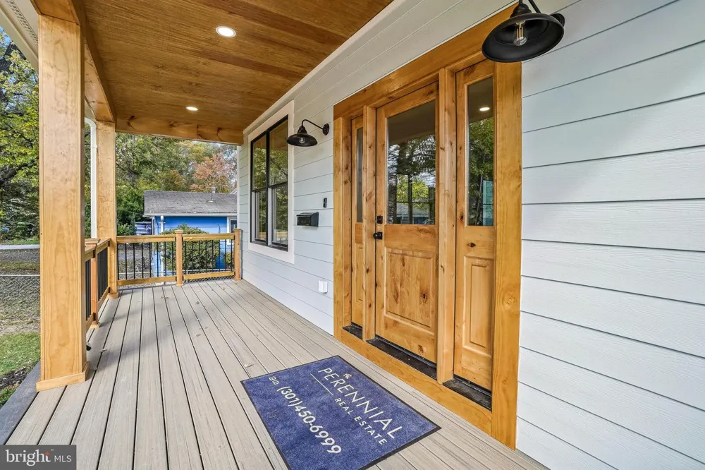 110 GENEVA Silver Spring, MD 20912