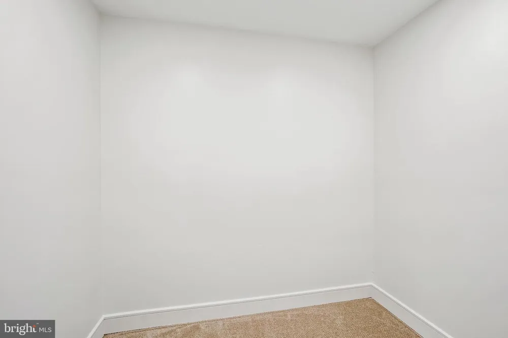 110 GENEVA Silver Spring, MD 20912