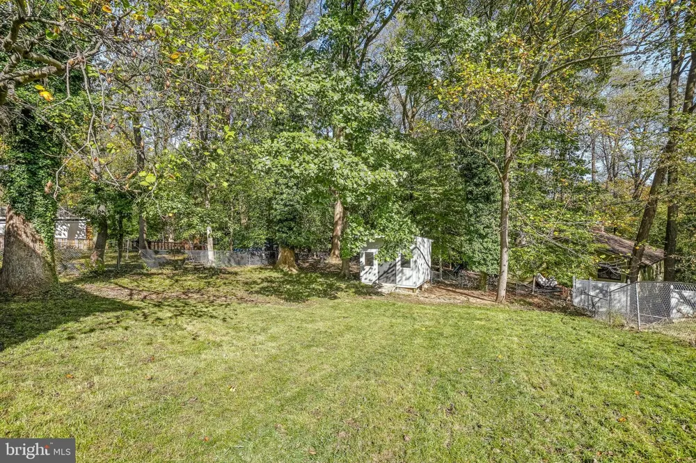 110 GENEVA Silver Spring, MD 20912