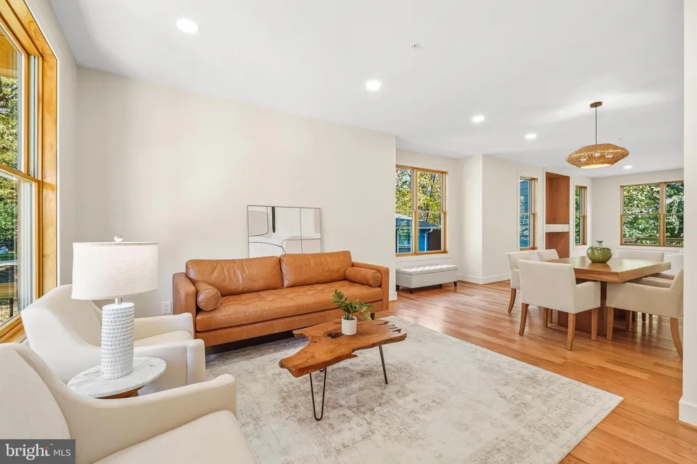 110 GENEVA Silver Spring, MD 20912
