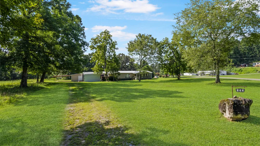 844 Cartwright Loop Whitwell, TN 37397