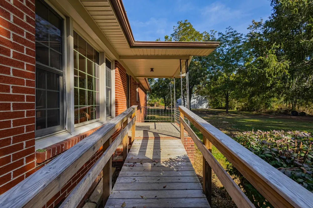 340 Yates Rd Hillsboro, TN 37342