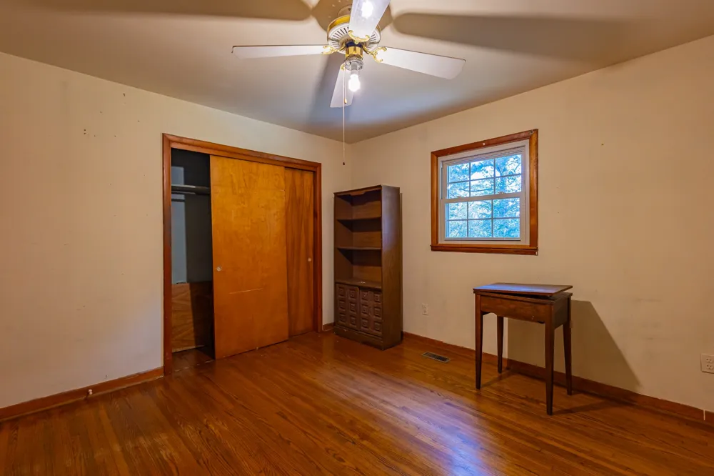 340 Yates Rd Hillsboro, TN 37342