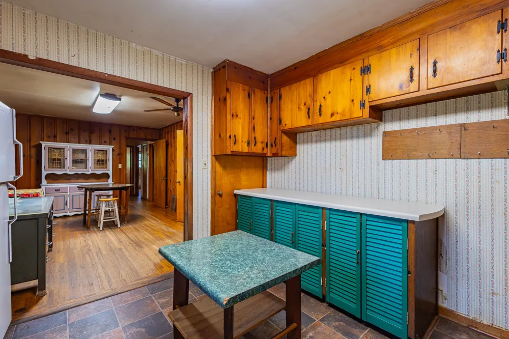 340 Yates Rd Hillsboro, TN 37342