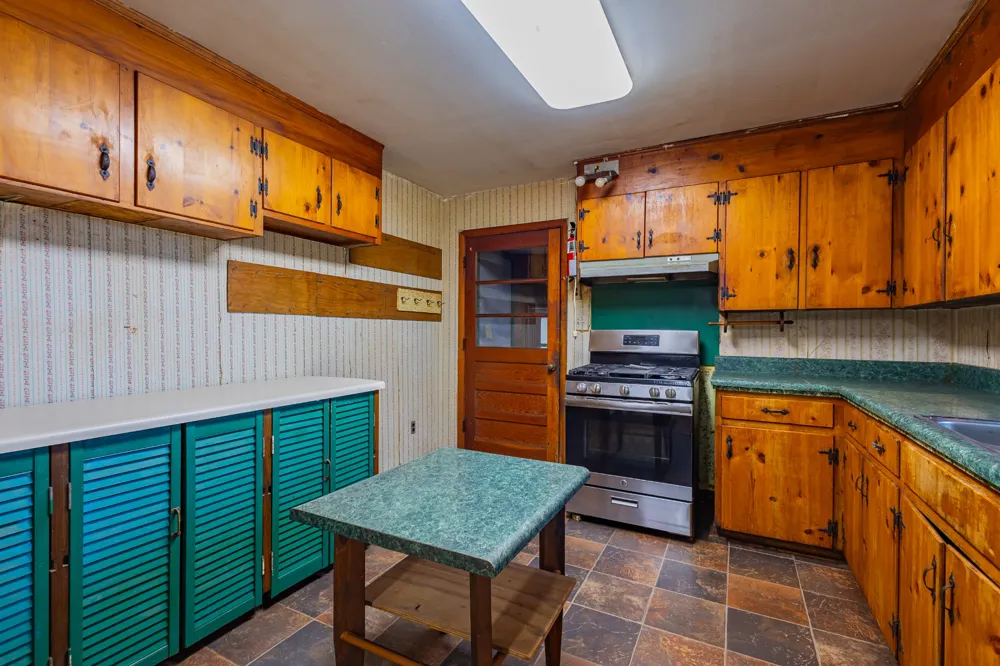 340 Yates Rd Hillsboro, TN 37342